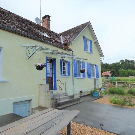 Bed and Breakfast Les Tibles Nanthiat Экстерьер фото