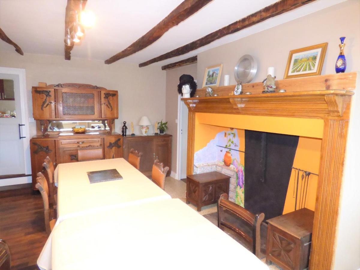 Bed and Breakfast Les Tibles Nanthiat Экстерьер фото