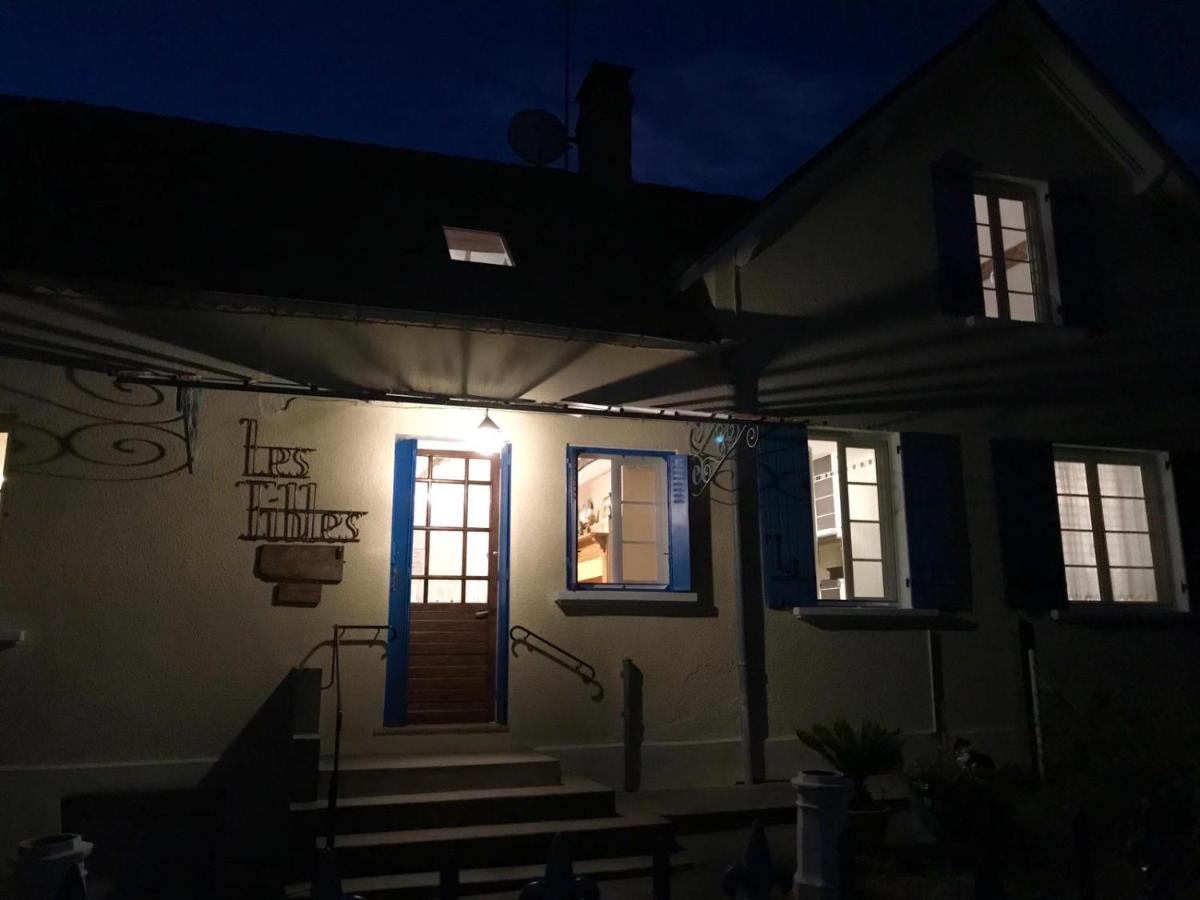 Bed and Breakfast Les Tibles Nanthiat Экстерьер фото